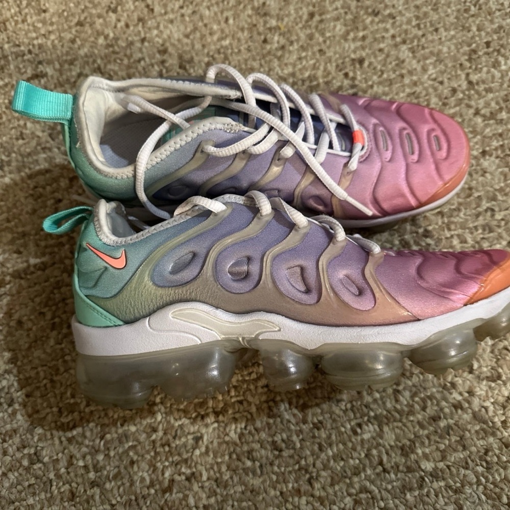 Women vapor max